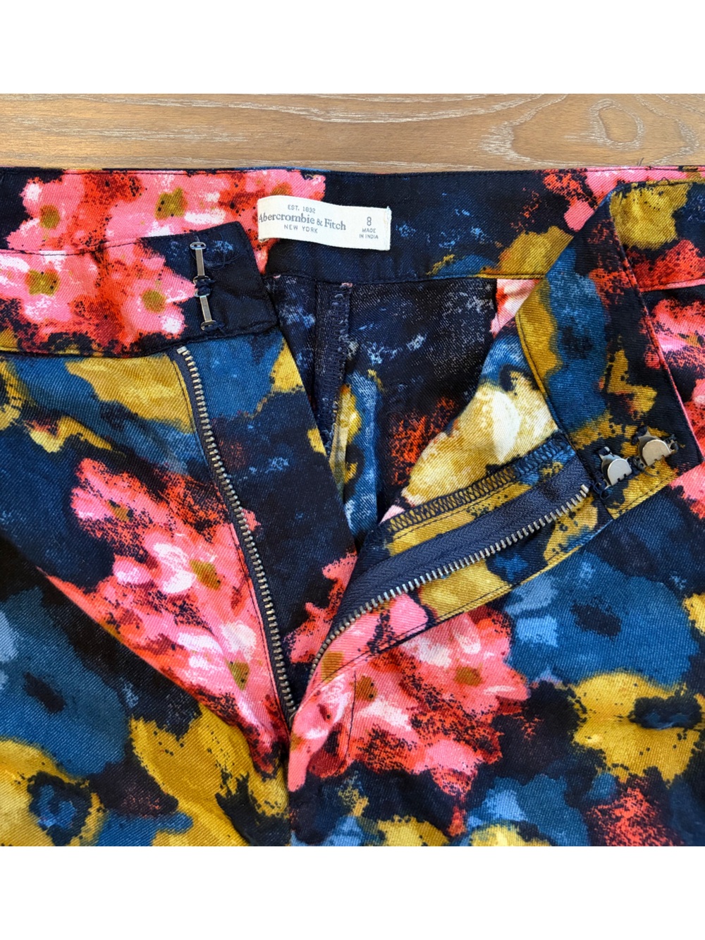Abercrombie & Fitch Navy Floral Wide-Leg Pants - Picture 4 of 7